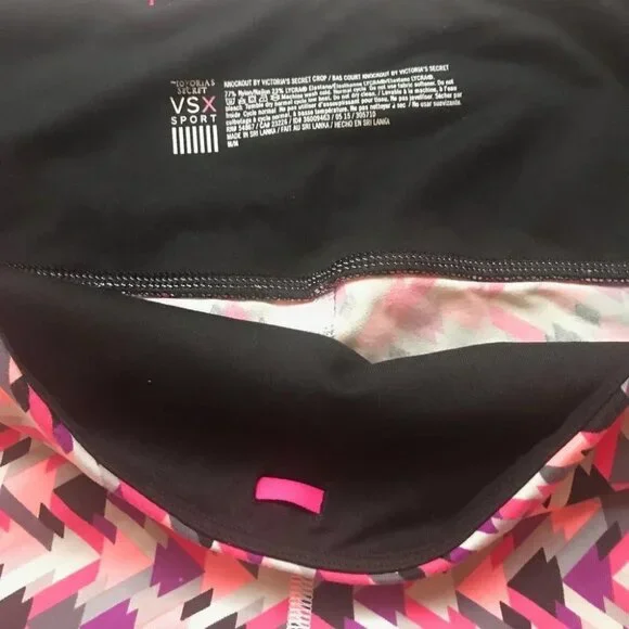 Victoria's Secret VSX Sport Knockout Leggings Crop Aztek Geometric Pants Sz M - Picture 4 of 15